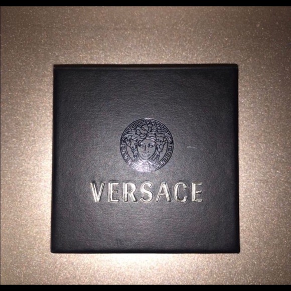 Versace ring - Picture 1 of 4